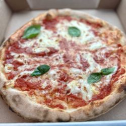 La Fonte - Margherita Pizza