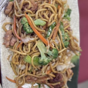 Cafe Chopstix - 34. House Lo Mein - Chinese Near Me - Houston, Texas