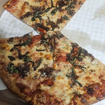 Mellow Mushroom Tucker - Pizza Near Me - Tucker, Georgia