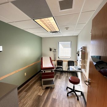 Midwest Urgent Care - Urgent Care Near Me - Omaha, Nebraska Midwest Urgent Care - Urgent Care Near Me - Omaha, Nebraska