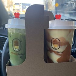 Berry matcha and buttercake thai milktea