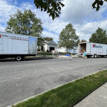 All Brunswick Van Lines - 2 trucks needed for all our items moving in state of Nj. - Movers Near Me - Dayton, New Jersey All Brunswick Van Lines - 2 trucks needed for all our items moving in state of Nj. - Movers Near Me - Dayton, New Jersey