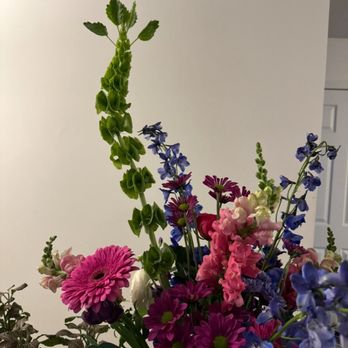 Sungrove Blossoms - Florists Near Me - Rochester, New York