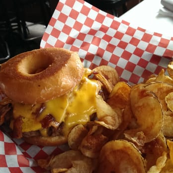 DK Diner - Yummy Donut Burger. - Diners Near Me - Grandview Heights, Ohio