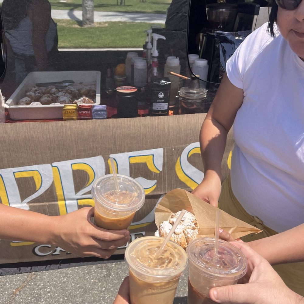 El Cariso Park - Parks Near Me - Sylmar, California