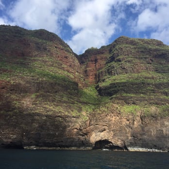Holoholo Charters - Boating Near Me - Eleele, Hawaii Holoholo Charters - Boating Near Me - Eleele, Hawaii