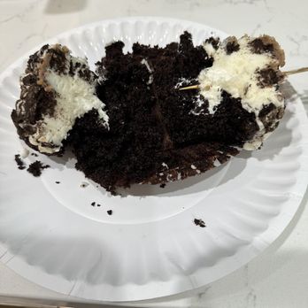 Flying Cupcake Bakery - Disgusting - Bakeries Near Me - Indianapolis, Indiana