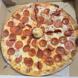 Spankys Pizza & Subs - Pepperoni Pizza