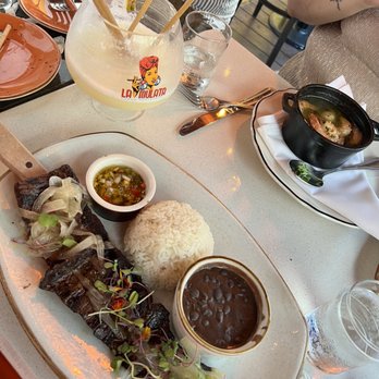 La Mulata - CHURRASCO ENCEBOLLADO A LA CASERA - Cuban Near Me - Miami Beach, Florida La Mulata - CHURRASCO ENCEBOLLADO A LA CASERA - Cuban Near Me - Miami Beach, Florida