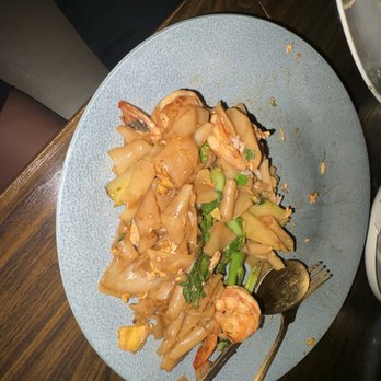 Lamaii - Shrimp pad se ew - Thai Near Me - Las Vegas, Nevada
