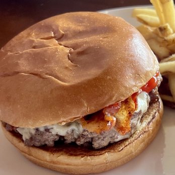 Bohemian Bull - Burgers Near Me - Spring, Texas Bohemian Bull - Burgers Near Me - Spring, Texas