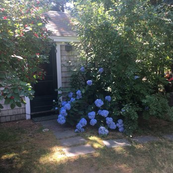 Cottage Grove At Eastham - Bed & Breakfast Near Me - Eastham, Massachusetts