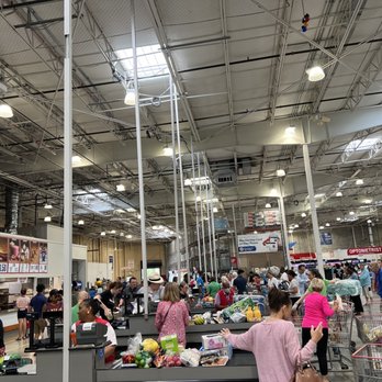 Costco Wholesale - Saturday craziness - Wholesale Stores Near Me - Boca Raton, Florida