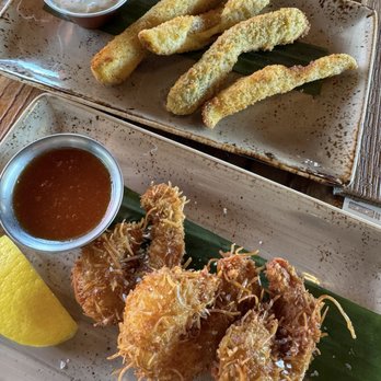 Wilfred's Lounge - fried pickles and coconut shrimp - Hawaiian Near Me - Napa, California