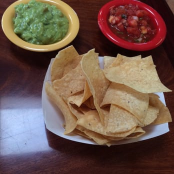 El Amigo - Chips and Guac - Mexican Near Me - Lawndale, California El Amigo - Chips and Guac - Mexican Near Me - Lawndale, California
