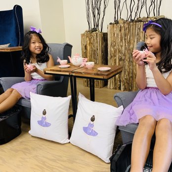 Salon Addison Davis - Fifi Rose Children's Spa - Hair Salons Near Me - York, Pennsylvania Salon Addison Davis - Fifi Rose Children's Spa - Hair Salons Near Me - York, Pennsylvania