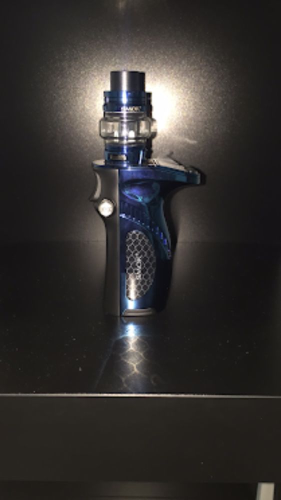 SMOKE & VAPE Updated October 2024 32 Photos 13625 Dumfries Rd