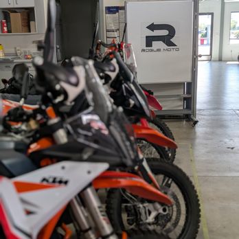 Rogue Moto - Motorcycle Rental Near Me - Fruita, Colorado Rogue Moto - Motorcycle Rental Near Me - Fruita, Colorado