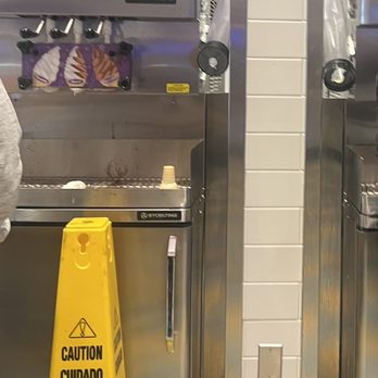 John's Incredible Pizza - Carson - Brokeen Ice cream machine with no cones - Arcades Near Me - Carson, California John's Incredible Pizza - Carson - Brokeen Ice cream machine with no cones - Arcades Near Me - Carson, California