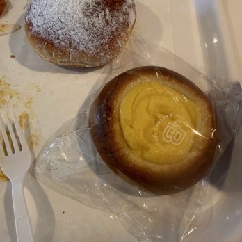 Paris Baguette - Cream Donut and Choux Cream Pan - Coffee & Tea Near Me - Garden Grove, California