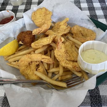Flying Fish - shrimp basket - Seafood Near Me - Garland, Texas