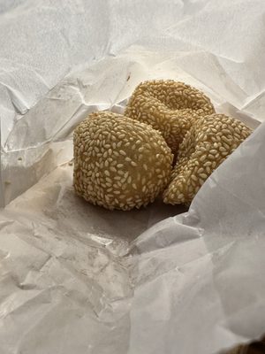 Lu's Sandwiches by null