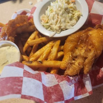 Lake Jackson Landing - Haddock, very good - American Near Me - Sebring, Florida Lake Jackson Landing - Haddock, very good - American Near Me - Sebring, Florida