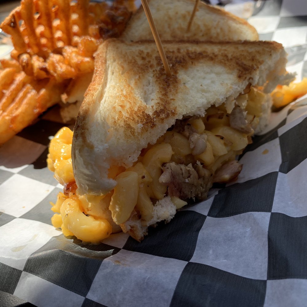 Pounders Pub & Grub - Mac n cheese sandwich - Sports Bars Near Me - Aberdeen, South Dakota Pounders Pub & Grub - Mac n cheese sandwich - Sports Bars Near Me - Aberdeen, South Dakota