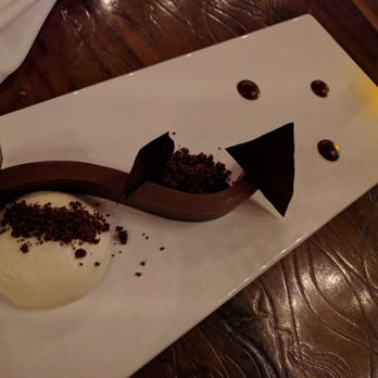 Park Restaurant - Le chocolat - Asian Fusion Near Me - Westmount, Quebec Park Restaurant - Le chocolat - Asian Fusion Near Me - Westmount, Quebec