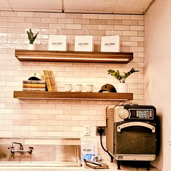 Leovici - Inside - Cafes Near Me - Tustin, California Leovici - Inside - Cafes Near Me - Tustin, California