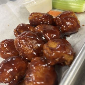 Nesty's Burger Joint - Boneless wings - Burgers Near Me - Taylorville, Illinois Nesty's Burger Joint - Boneless wings - Burgers Near Me - Taylorville, Illinois