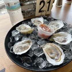 The Fat Crab Cafe - Blue point oysters