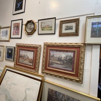 Three Ladies Antiques - Antiques Near Me - West Hartford, Connecticut