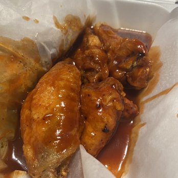 NY Best Pizza - Tiger sauce wings - Food Delivery Services Near Me - Altamonte Springs, Florida NY Best Pizza - Tiger sauce wings - Food Delivery Services Near Me - Altamonte Springs, Florida