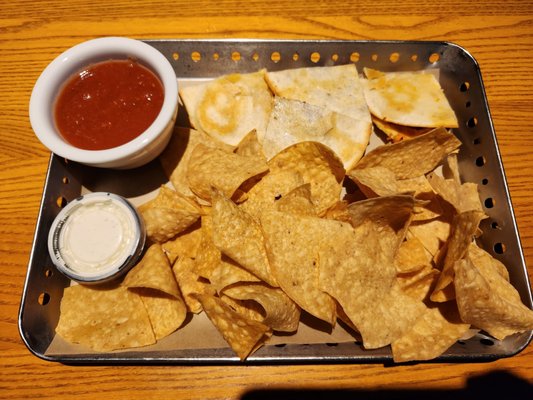 Chili's Grill & Bar by null