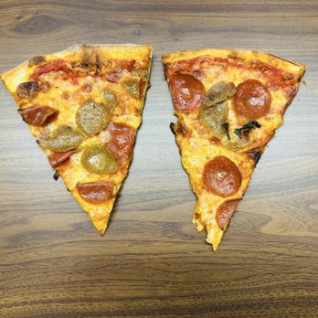Avellino’s Italian Restaurant - Specialty Pizza. - Italian Near Me - Delray Beach, Florida Avellino’s Italian Restaurant - Specialty Pizza. - Italian Near Me - Delray Beach, Florida