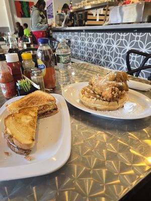 Vonda's Kitchen by null