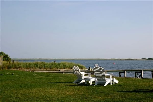 The Inn Spot by null