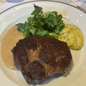 Le Pigeon Noir - entrecôte de bœuf with sauce au poivre and béarnaise - Belgian Near Me - Uccle, BRU