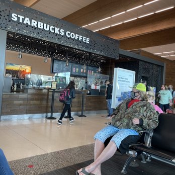 Starbucks - People waiting - Coffee & Tea Near Me - Dallas, Texas