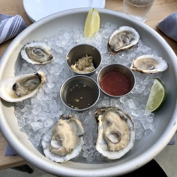 The Royal Tern - Half dozen oysters - Seafood Near Me - Johns Island, South Carolina The Royal Tern - Half dozen oysters - Seafood Near Me - Johns Island, South Carolina