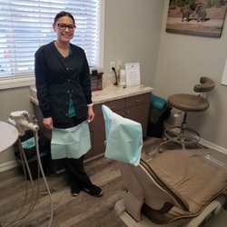 Dean Eric, DDS - Chelsi is the assistant and was very gentle and nice.  Knew her job skills very well.