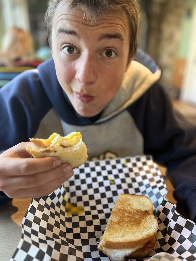 Alicia's Sugar Shack Logo