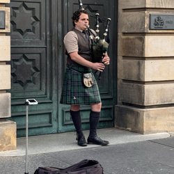 Olive Travel Agency - Royal Mile