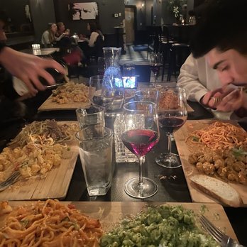 Dorsia - 5 pasta flights - Italian Near Me - Milwaukee, Wisconsin