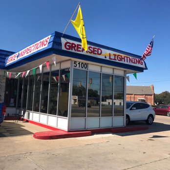 Greased Lightning Service Center - Auto Repair Near Me - River Oaks, Texas Greased Lightning Service Center - Auto Repair Near Me - River Oaks, Texas
