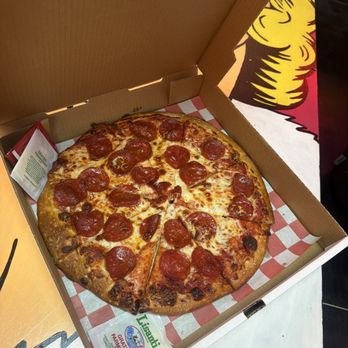 The Pizza Dude - Classic Pepperoni - Pizza Near Me - Dallas, Texas The Pizza Dude - Classic Pepperoni - Pizza Near Me - Dallas, Texas