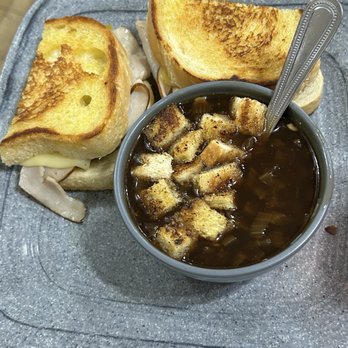 Balance Rock Eatery & Pub - Anasari Melt - New American Near Me - Helper, Utah