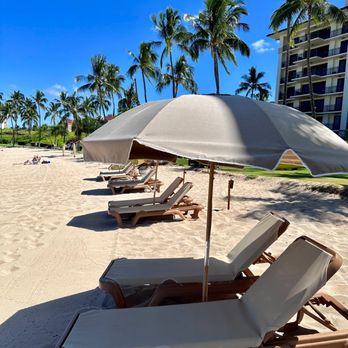 Beach Villas at Ko Olina - Lagoon lounge rentals available - Resorts Near Me - Kapolei, Hawaii