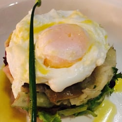 Quintal das Letras - Unfortunately, this egg yolk was cooked by the time it made its way to my table.